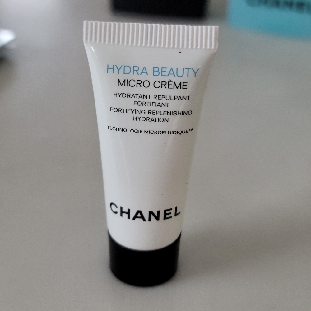NEW FULL SIZE CHANEL Cleansing Skin Care Bundle - Picture 15 of 17